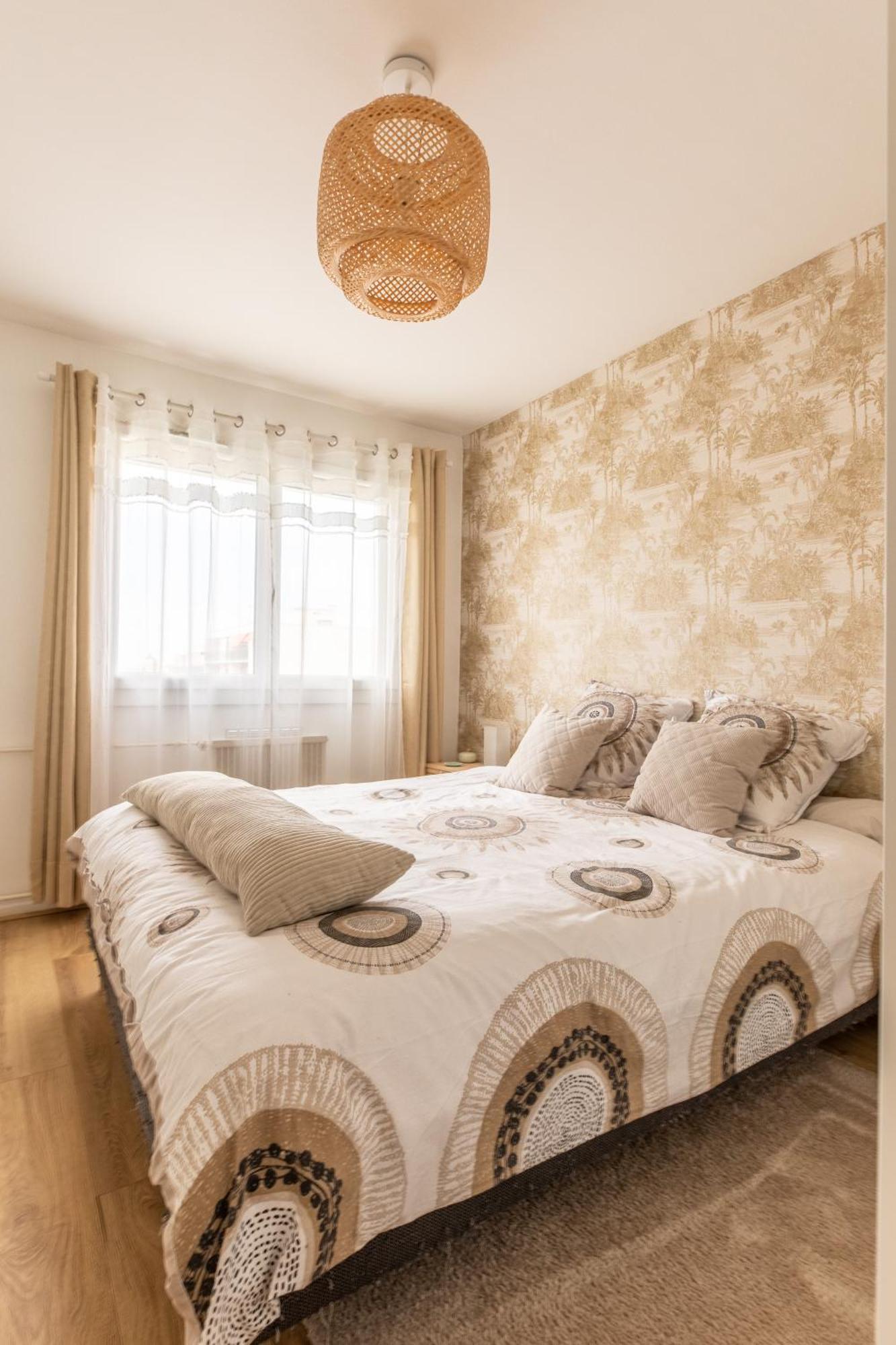 *Cocoon Area* Confort & Parking Клермон-Феран Екстериор снимка